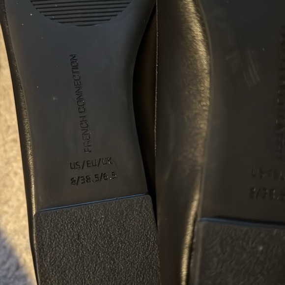 French Connection Flats - Picture 4 of 4